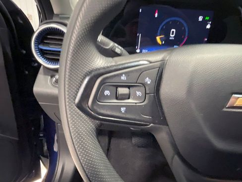 Used 2024 Chevrolet Trax LT image 30