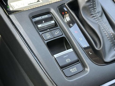 Used 2024 Honda CR-V EX-L image 31