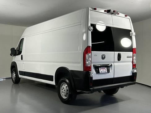 Used 2023 RAM ProMaster 2500 FWD image 5