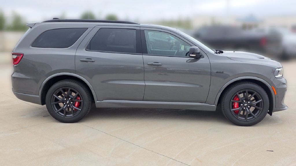 New 2027 Dodge Durango R/T w/ Blacktop Redline Package AWD/4WD image 6