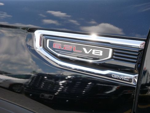 Certified 2021 GMC Sierra 1500 SLT w/ SLT Premium Plus Package AWD/4WD image 15