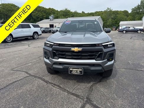 Used 2023 Chevrolet Colorado LT w/ LT Convenience Package III AWD/4WD image 3