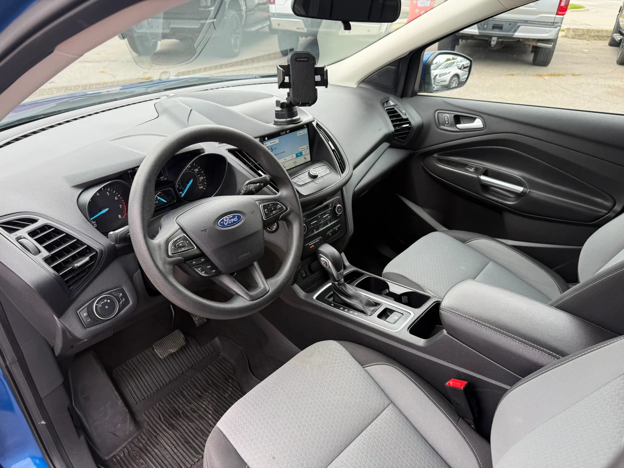 Used 2019 Ford Escape SE FWD image 16