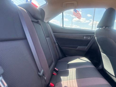 Used 2017 Toyota Corolla LE FWD image 34