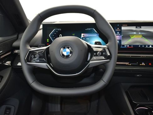 New 2026 BMW 530i w/ Premium Package RWD image 28