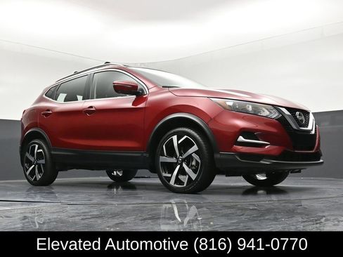 Used 2021 Nissan Rogue Sport SL FWD image 29