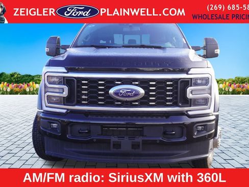 Used 2025 Ford F450 Platinum image 7