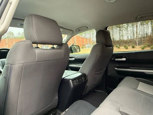 Used 2016 Toyota Tundra SR5 w/ SR5 Upgrade Package image 17