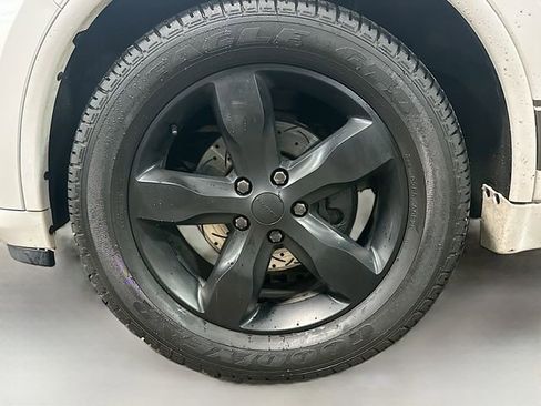 Used 2017 Dodge Durango GT w/ Premium Group image 34