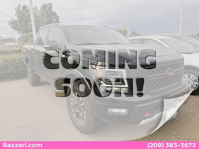 Used 2021 Nissan Titan PRO-4X w/ Pro-4x Convenience Package