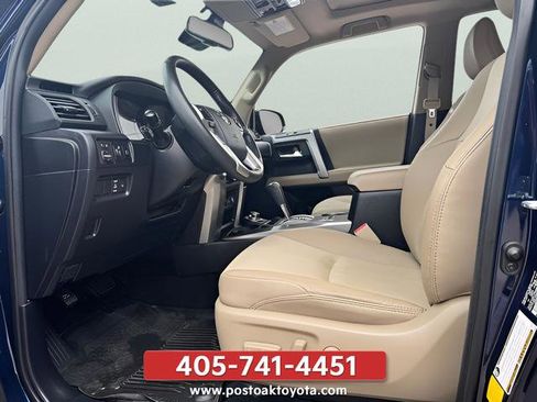 Used 2023 Toyota 4Runner SR5 Premium w/ Moonroof Package AWD/4WD image 13