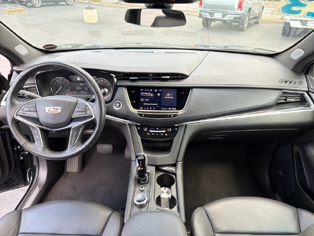 Certified 2023 Cadillac XT5 Premium Luxury w/ LPO, Floor Liner Package AWD/4WD image 12