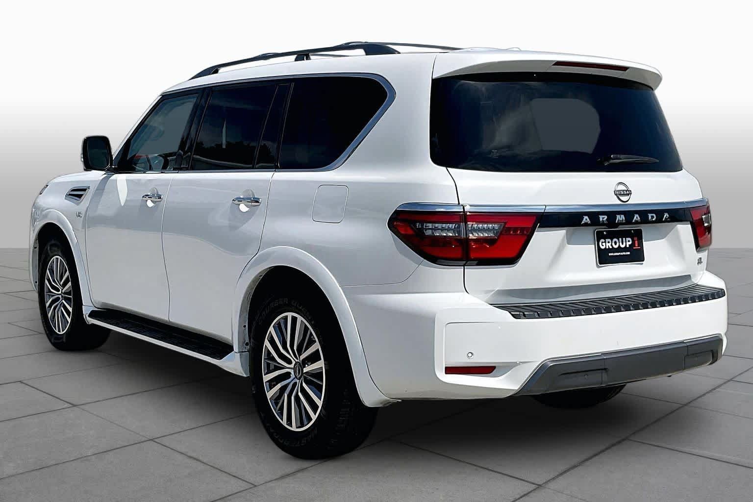 Used 2022 Nissan Armada SL w/ Captain's Chairs Package RWD image 11