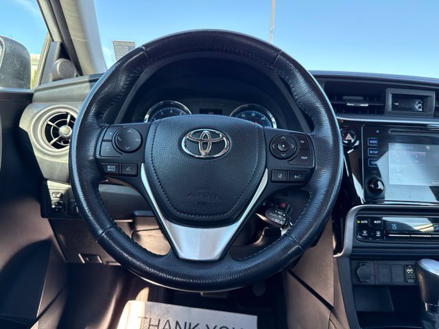Used 2018 Toyota Corolla SE FWD image 18
