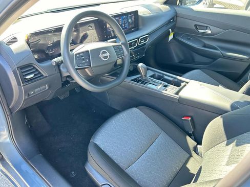 New 2026 Nissan Sentra SV w/ Floor Mat Package FWD image 12