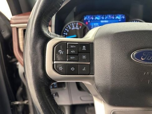 Used 2023 Ford Expedition Max Limited image 34