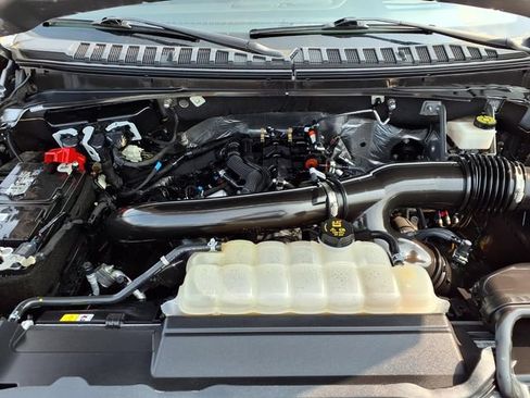 Certified 2024 Lincoln Navigator Reserve AWD/4WD image 3