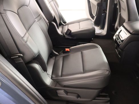 New 2026 Lincoln Aviator AWD w/ Jet Appearance Package image 15