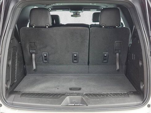 Used 2023 Chevrolet Tahoe LS RWD image 6
