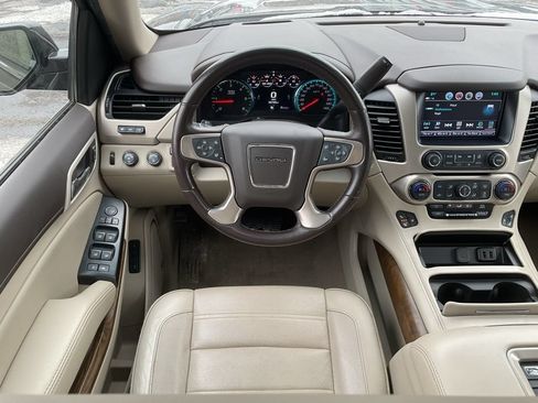 Used 2019 GMC Yukon Denali w/ Enhanced Security Package AWD/4WD image 16