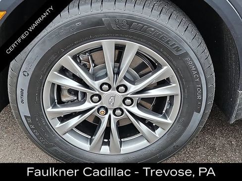 Used 2022 Cadillac XT5 Premium Luxury w/ Technology Package AWD/4WD image 9