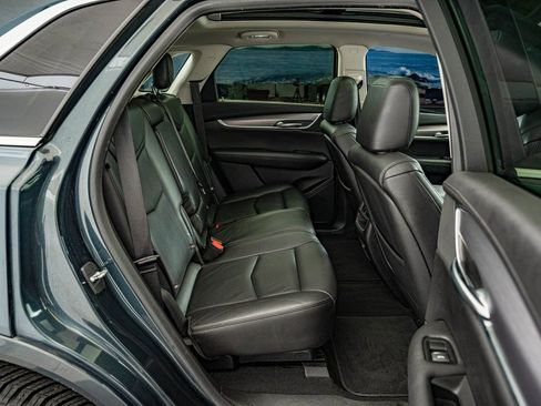 Used 2019 Cadillac XT5 Luxury image 34