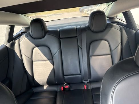 Used 2023 Tesla Model 3 Standard Range RWD image 15