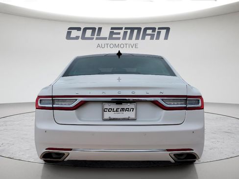 Used 2018 Lincoln Continental Reserve AWD/4WD image 8