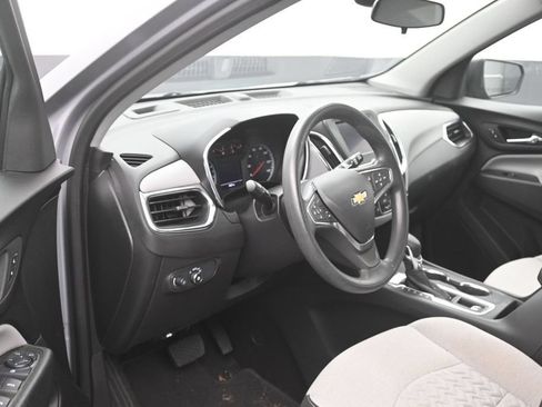 Used 2024 Chevrolet Equinox LS FWD image 11