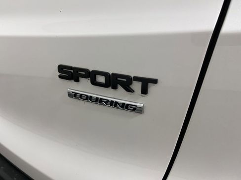 Certified 2025 Honda CR-V Sport Touring image 4
