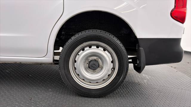 Used 2021 Nissan NV200 S w/ Sliding Door Glass Package FWD image 35