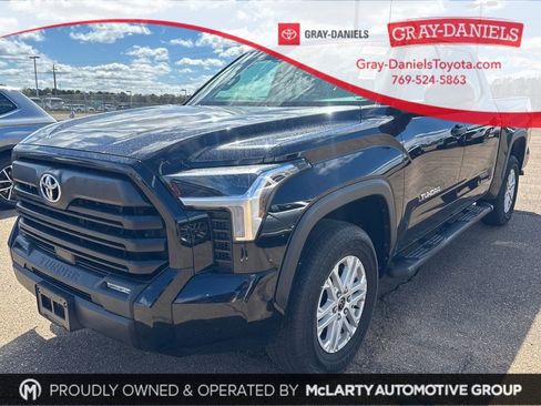 Used 2023 Toyota Tundra SR5 image 32