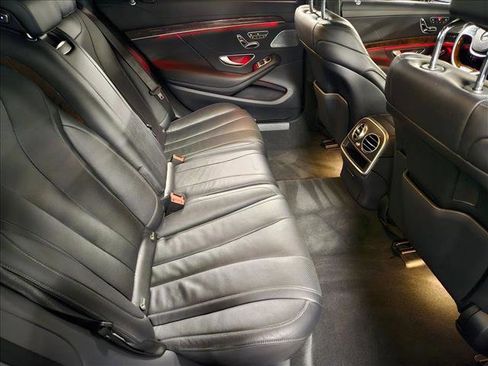 Used 2016 Mercedes-Benz S 550 4MATIC Sedan image 20