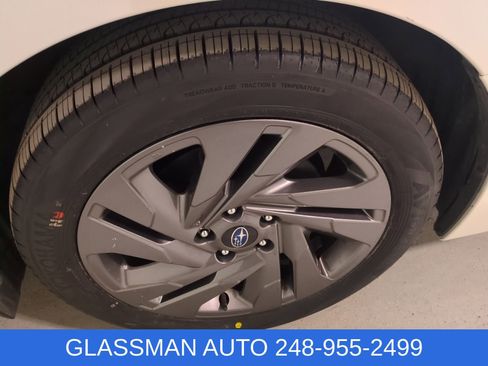 Used 2023 Subaru Legacy Sport image 2