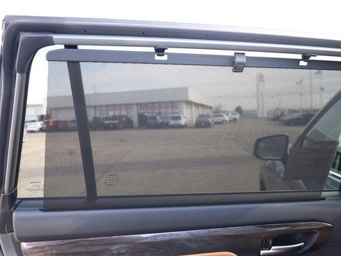 New 2026 Toyota Highlander Platinum image 24