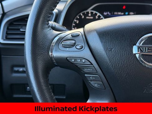 Certified 2022 Nissan Murano SV w/ SV Midnight Edition Package image 16