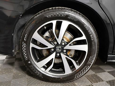 Used 2019 Honda Odyssey Elite image 57