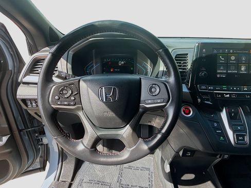 Certified 2023 Honda Odyssey Sport image 10