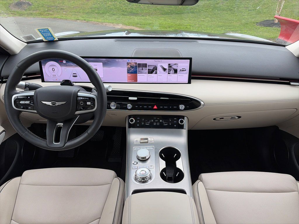 Certified 2026 Genesis GV70 2.5T Advanced AWD/4WD image 7