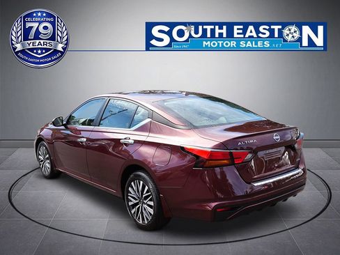 Used 2023 Nissan Altima 2.5 SV AWD/4WD image 6