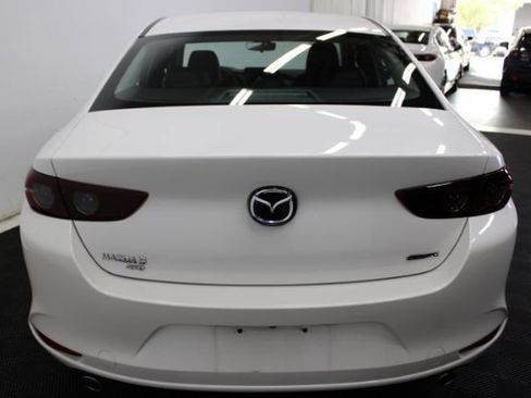 Used 2020 MAZDA MAZDA3 AWD Sedan w/ Select Package image 7