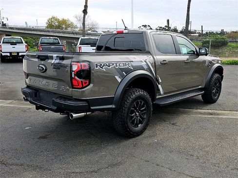 New 2025 Ford Ranger Raptor image 6