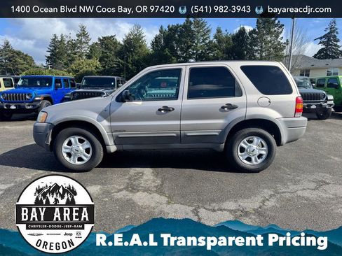 Used 2001 Ford Escape XLT image 9