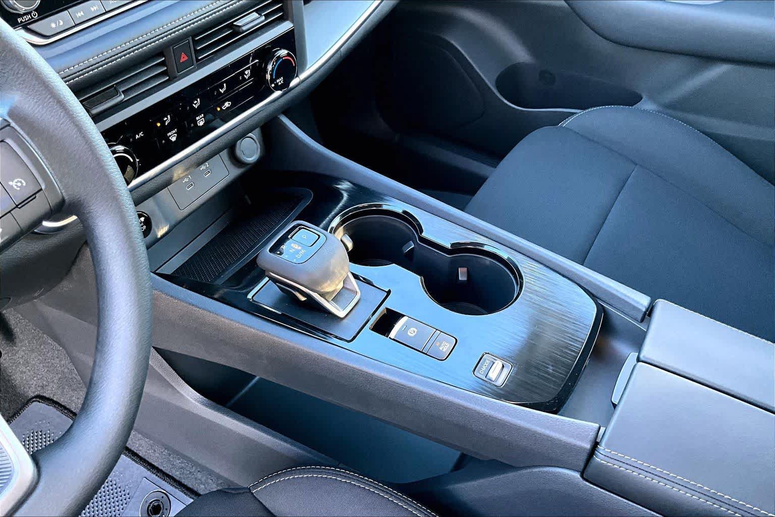 New 2027 Nissan Rogue S FWD image 7