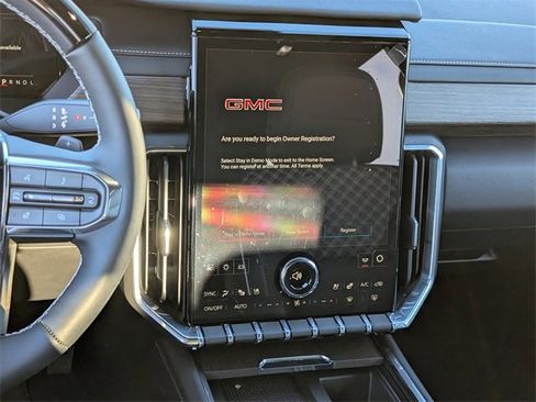 New 2026 GMC Acadia Denali w/ Super Cruise Package image 11