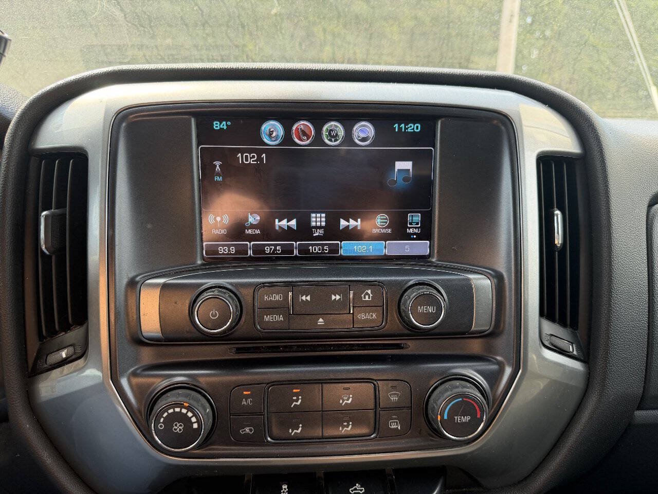 Used 2018 Chevrolet Silverado 2500 LT AWD/4WD image 16