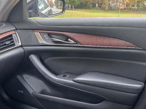 Used 2017 Cadillac CTS Luxury image 12