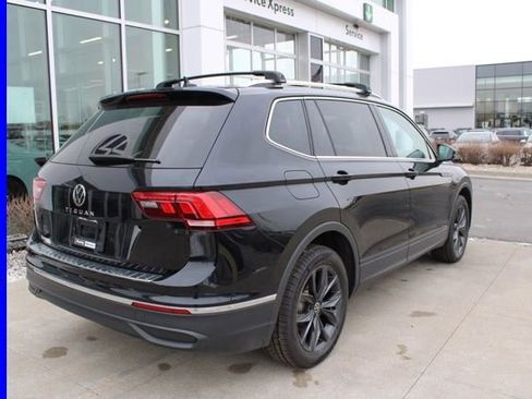 Certified 2023 Volkswagen Tiguan SE image 6