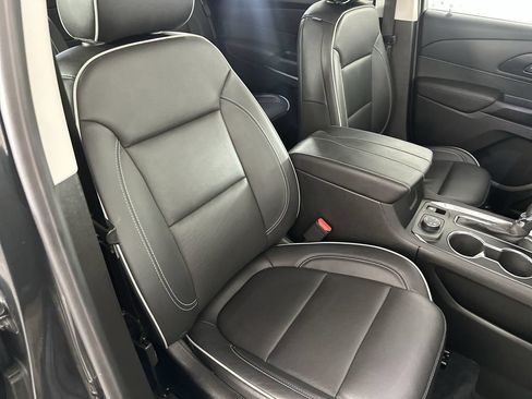 Certified 2021 Chevrolet Traverse High Country AWD/4WD image 30