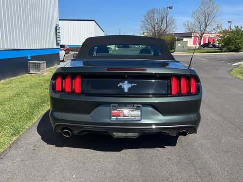 Used 2016 Ford Mustang Convertible RWD image 6